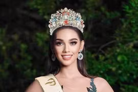 Naelah Alshorbaji trở thành Hoa hậu Trái Đất Philippines 2021