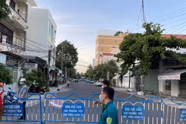 Khánh Hòa: Thành phố Nha Trang lấy mẫu tầm soát Covid-19 tại 16 xã, phường có nguy cơ rất cao