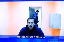 Lãnh đạo phe đối lập Nga Alexei Navalny chấm dứt tuyệt thực