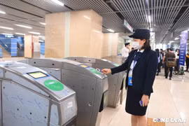 Tàu điện Cát Linh - Hà Đông khai thác thương mại, khách đi thế nào?