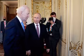 Mỹ kêu gọi Nga giảm leo thang căng thẳng với Ukraine