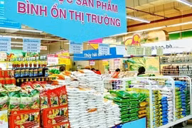 Đảm bảo cung cầu hàng hoá, bình ổn thị trường dịp cuối năm