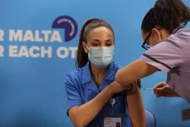 Tăng tốc tiêm chủng vaccine Covid-19: Sự lựa chọn chung nhất để chấm dứt đại dịch