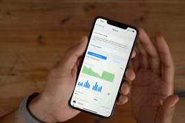 Người dùng iPhone phàn nàn về việc việc cập nhật iOS 14.6 gây lỗi hao pin