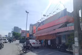 Hà Nội sẽ di dời trạm xăng dầu trên phố Láng Hạ để thi công Vành đai 1