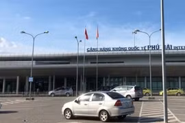 Đề xuất tạm dừng đường bay giữa TP HCM với Quảng Nam, Huế, Thanh Hóa