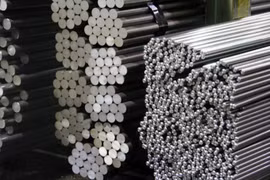 Giá thép trong nước tăng “sốc”: Bộ Công Thương nói gì?