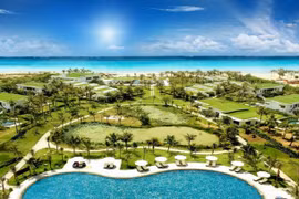 Resort 5 sao Cam Ranh mở cửa đón khách trở lại từ 16/10