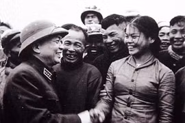 Phát động sáng tác tác phẩm văn học, nghệ thuật về chủ đề 'Đại tướng Võ Nguyên Giáp với nhân dân Quảng Bình'