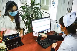 Sử dụng hình ảnh thẻ BHYT trên ứng dụng VssID để đi khám chữa bệnh: Phản hồi tích cực từ người dân