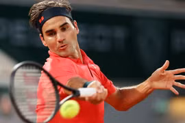 Rafael Nadal lọt vào vòng 4 Giải Pháp mở rộng 2021