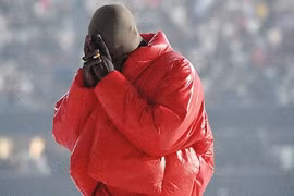 Kanye West ra album mới, Kim Kardashian lặng lẽ đến ủng hộ