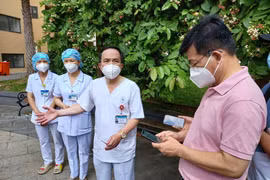 TP.HCM: 730 bệnh nhân Covid-19 ở Bệnh viện dã chiến số 8 được xuất viện