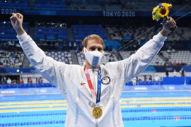 Đoàn thể thao Mỹ có huy chương vàng đầu tiên ở Olympic Tokyo 2020