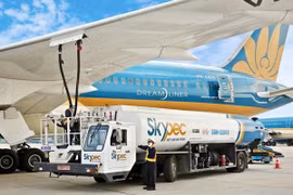 Nhiên liệu bay được giảm thuế bảo vệ môi trường đến hết năm 2021