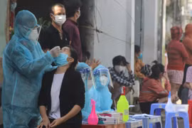 TP. Biên Hoà: Sẽ “đi từng ngõ, gõ từng nhà” để lập danh sách người tiêm vaccine