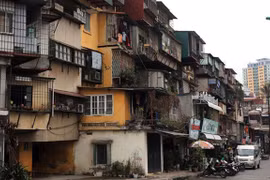 Chủ tịch Hà Nội làm Trưởng Ban Chỉ đạo cải tạo chung cư cũ