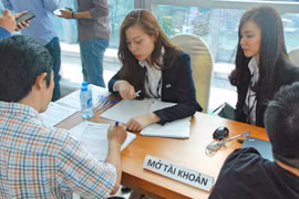 Động lực nào thúc cá nhân mở mới tài khoản chứng khoán kỷ lục trong tháng 3?
