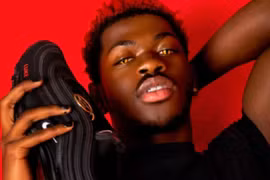 Mẫu giày có chứa máu người của Lil Nas X chính thức bị thu hồi, người mua được hoàn tiền