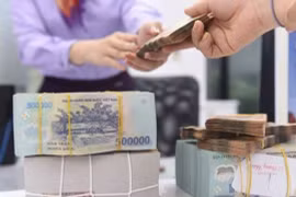 16 ngân hàng đã giảm bao nhiêu tiền lãi vay cho khách hàng bị ảnh hưởng bởi Covid-19?