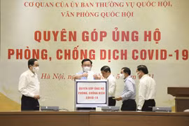 Chủ tịch Quốc hội Vương Đình Huệ phát động quyên góp ủng hộ phòng, chống dịch COVID-19
