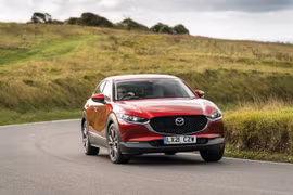 Mẫu xe Mazda3 có thêm phiên bản động cơ e-SkyActiv X