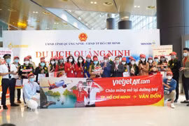 Vietjet "xông đất" sân bay Vân Đồn năm mới Tân Sửu