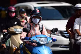 Nhiệt độ ở TP. HCM nóng 36 độ C
