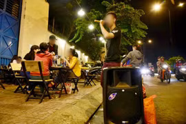 TP HCM: Từ ngày 30/6, hát karaoke gây ồn sẽ bị xử phạt