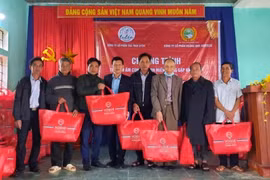 Quảng Bình: Doanh nghiệp sẻ chia, bà con đón Tết đầm ấm xum vầy
