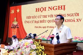 Chủ tịch Quốc hội Vương Đình Huệ tiếp xúc cử tri tại huyện Vĩnh Bảo, Hải Phòng
