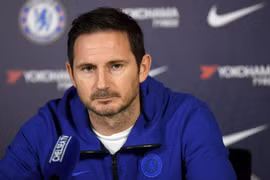 HLV Lampard đưa ra quan điểm trước áp lực lớn ở Chelsea