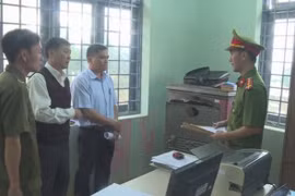 Cán bộ xã chết trong rẫy cà phê, thi thể nồng nặc mùi thuốc sâu