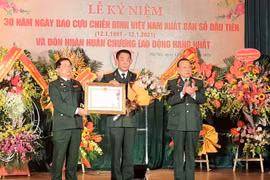 Báo Cựu chiến binh Việt Nam đón nhận Huân chương Lao động hạng Nhất