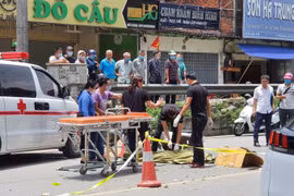 Hà Nội: Người phụ nữ bị xe tải cán tử vong trên đường Lê Duẩn