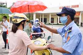 Quảng Ngãi: Người dân thành phố không được ra khỏi nhà sau 21h