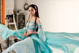 Cổ Lực Na Trát đóng vai Điêu Thuyền