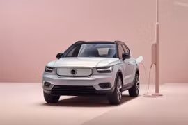 Volvo XC40 Recharge chưa thể bán tại Mỹ vì thiếu phần mềm