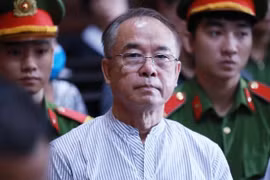 Ban Bí thư khai trừ Đảng nhiều cựu lãnh đạo, cán bộ Hà Nội và TP. HCM