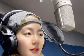 Sung Yuri - Nhan sắc ngỡ ngàng của nữ thần tượng đời đầu Kpop ở tuổi 40