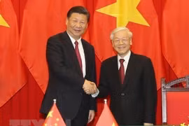 Điện mừng 71 năm Ngày thiết lập quan hệ ngoại giao Việt Nam-Trung Quốc