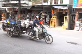 Tiêu điểm: Thu hồi xe cơ giới cũ nát - Khó vẫn phải làm