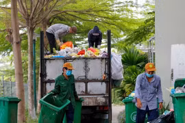 Xả rác càng nhiều trả tiền càng cao