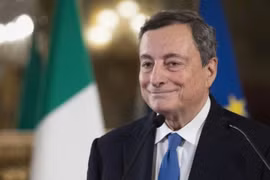 Italia có thủ tướng mới là cựu giám đốc Ngân hàng Trung ương châu Âu