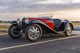 5 mẫu xe cổ Bugatti đắt đỏ được bán trong năm 2020