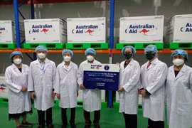 Bộ Y tế tiếp nhận 403 ngàn liều vắc xin từ Chính phủ Australia