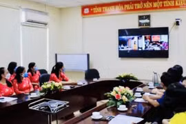 Kết nạp đảng viên trực tuyến cho điều dưỡng đang tham gia chống dịch Covid-19
