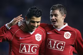 Phản ứng của HLV Solskjaer trước thông tin Ronaldo đến Man City?