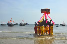 Lễ hội Cầu Ngư ở Hà Tĩnh được công nhận là di sản văn hóa phi vật thể quốc gia