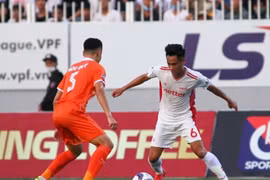 CLB Viettel đánh bại Bình Định vươn lên ngôi nhì V.League 2021